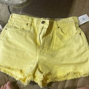 Wrangler high waits shorts!!!